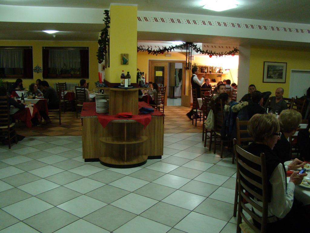 Casa Alpina Sant'Apollinare Hotel ฟัลกาเด ภายนอก รูปภาพ