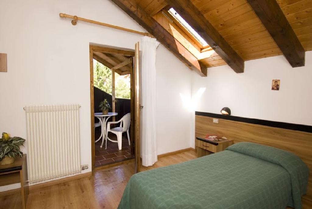 Casa Alpina Sant'Apollinare Hotel ฟัลกาเด ห้อง รูปภาพ