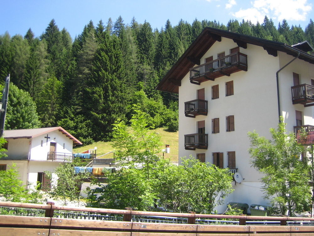 Casa Alpina Sant'Apollinare Hotel ฟัลกาเด ภายนอก รูปภาพ